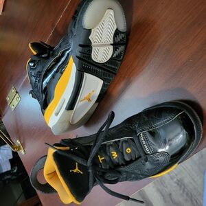 Jordan Kids Black and Yellow Sneakers